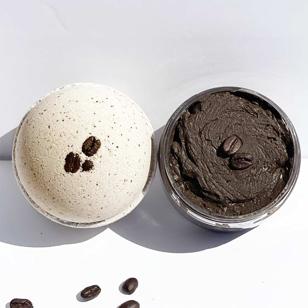 Vegan, Cappuccino and Coffee Bean Bath Bomb - 8 oz