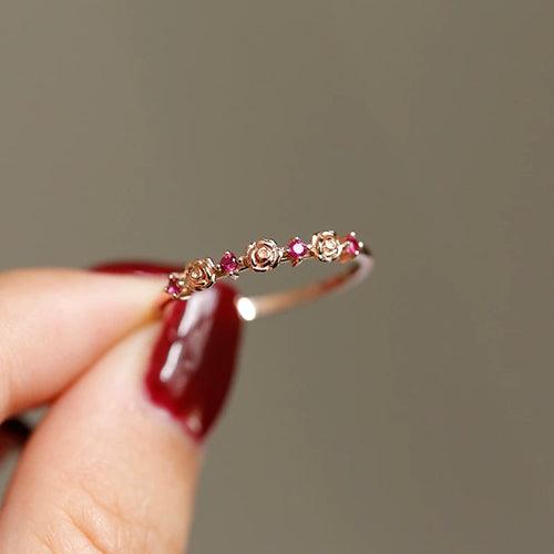 Exquisite 9K Rose Gold Ring, Adorned With Rubies And Roses