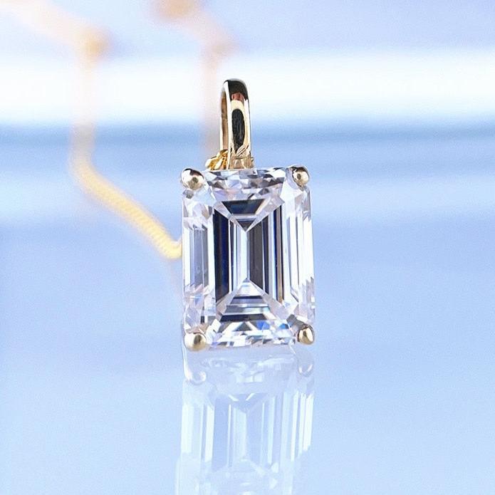 18k Gold Emerald Cut Moissanite Pendant Necklace