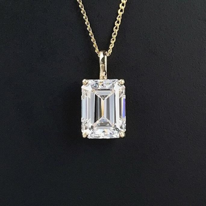 18k Gold Emerald Cut Moissanite Pendant Necklace