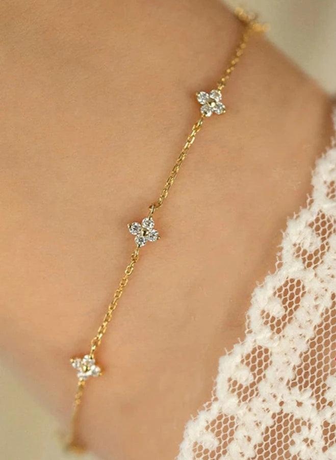 Gold Plated Mini Zircon Flower Pendant Bracelet