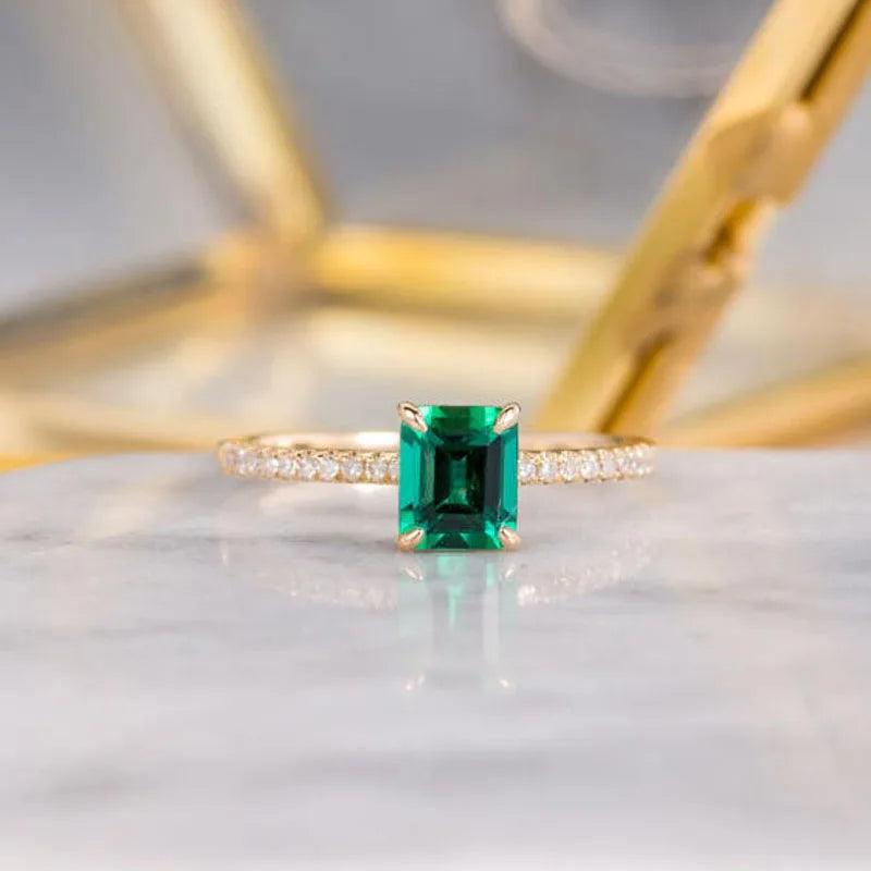 14k Gold Emerald Solitaire Ring