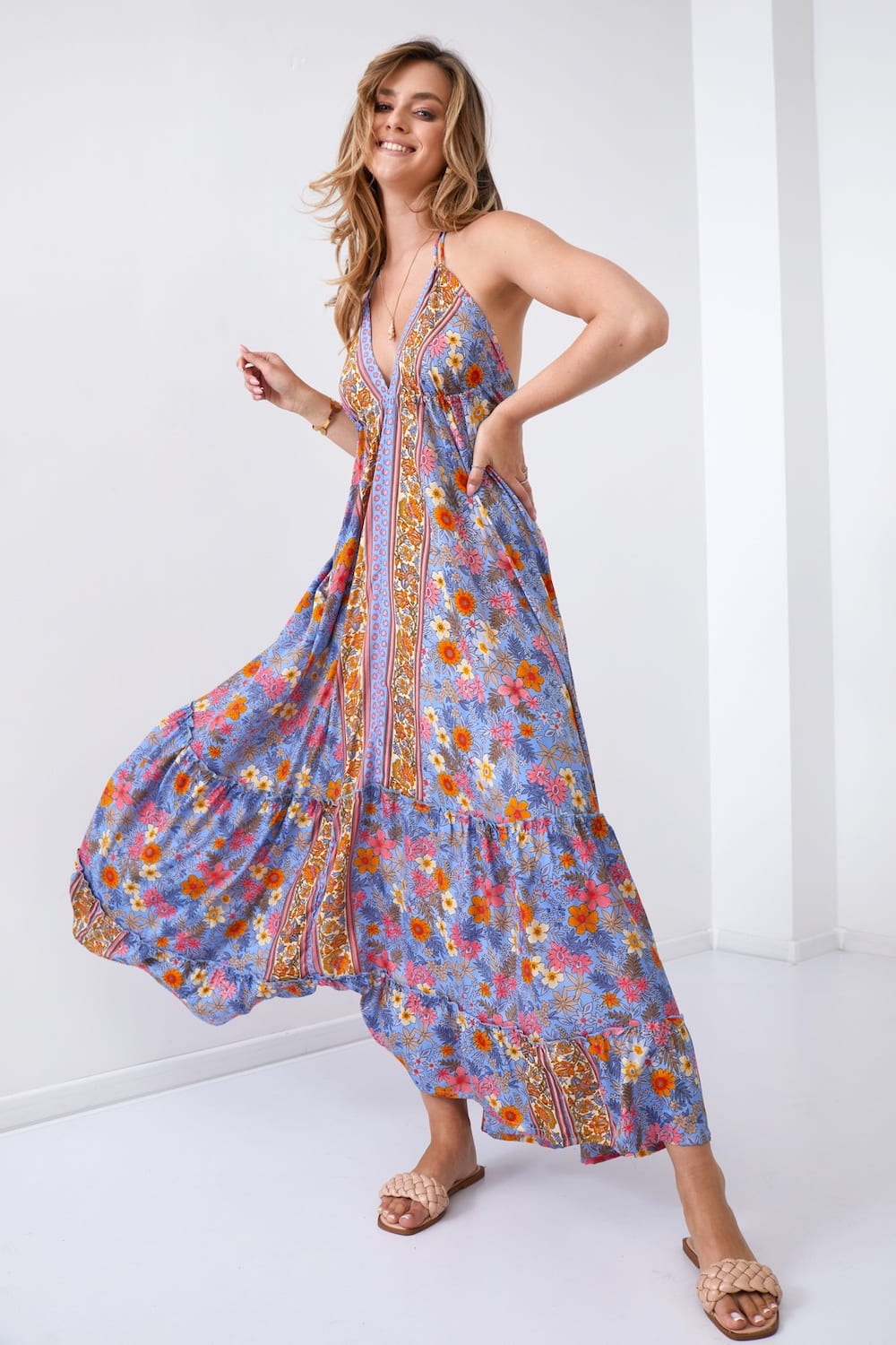 Maxi dress with straps blue and pink