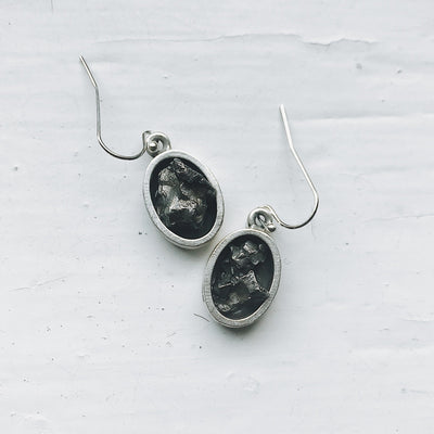 Oval Dangle Earrings with Raw Meteorite - Roses & Chains | Fashionable Clothing, Shoes, Accessories, & More