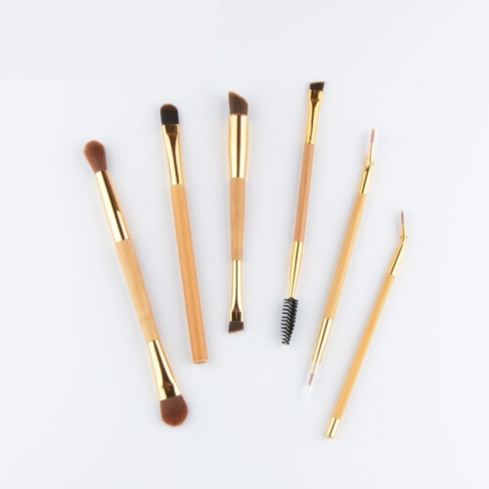 Eco-Friendly Eye Make up Brush - Roses & Chains | Fashionable Clothing, Shoes, Accessories, & More