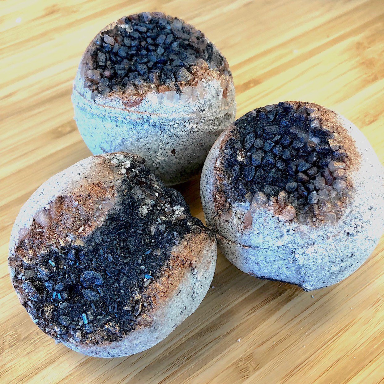 Organic Vegan Cruelty- Free Geode Bath Bomb- Bath Fizzie - Roses & Chains | Fashionable Clothing, Shoes, Accessories, & More